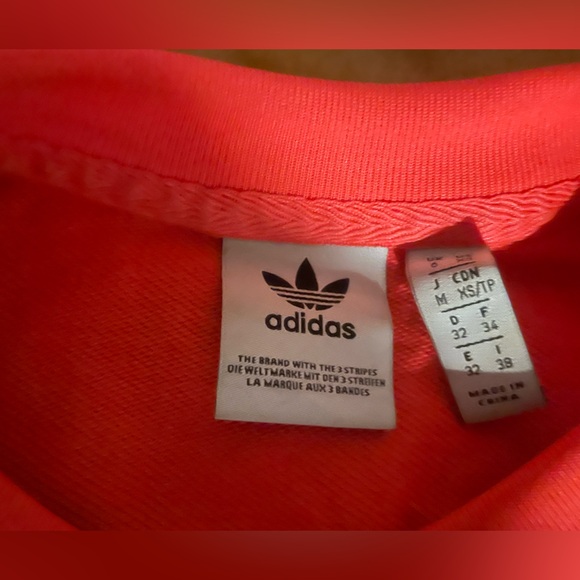 Adidas sweater like new - Picture 2 of 2
